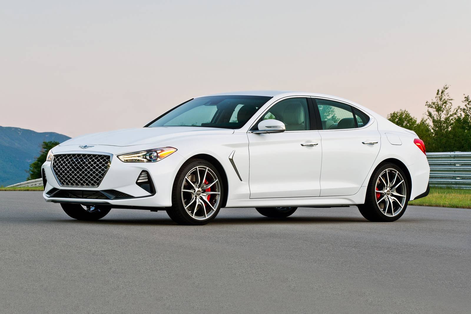 Genesis G70 2.0 T-GDI 252hp