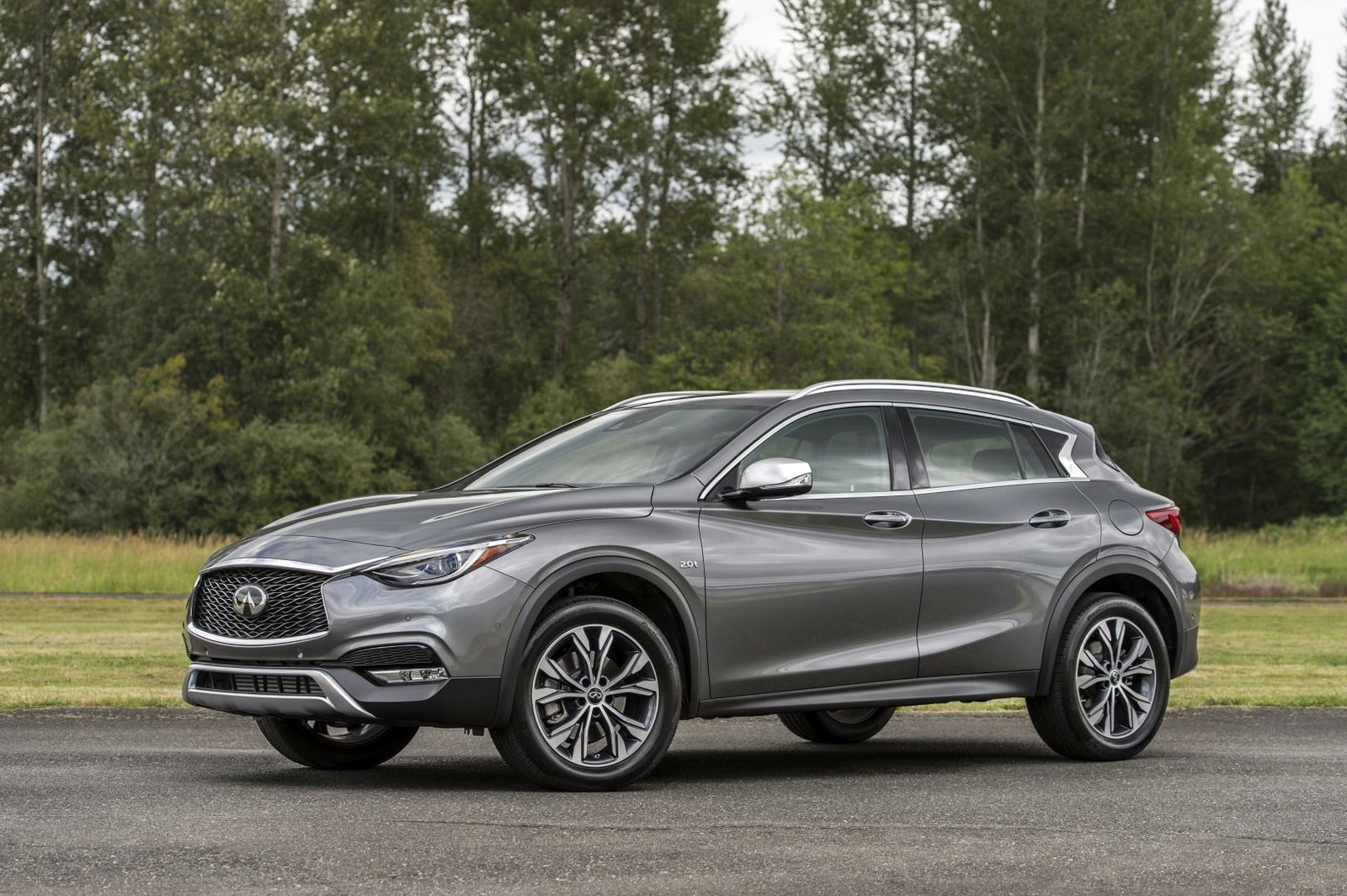 Infiniti QX30 2.2d 170hp