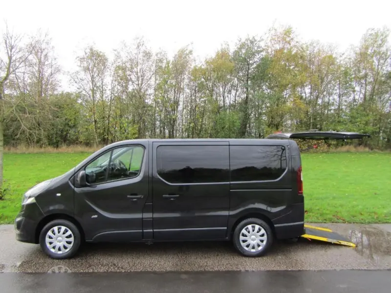 Vauxhall Vivaro 1.6 CDTI BiTurbo 125hp